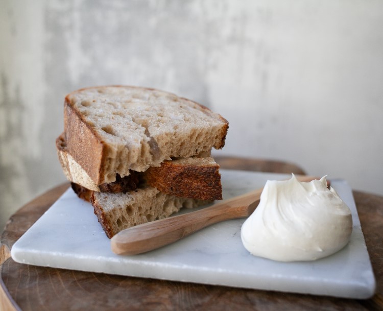 Бутерброд с маслом – пошаговый рецепт приготовления с фото